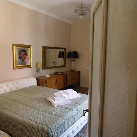 Casa de hóspedes Marianna 3*