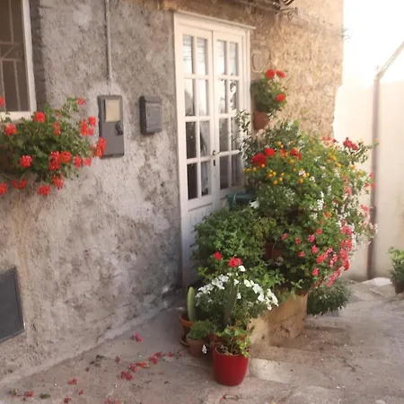 Marianna Vendégház Isnello